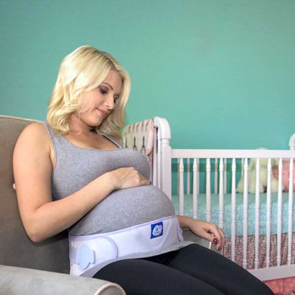 揭示小孩手上长倒刺的惊人因!